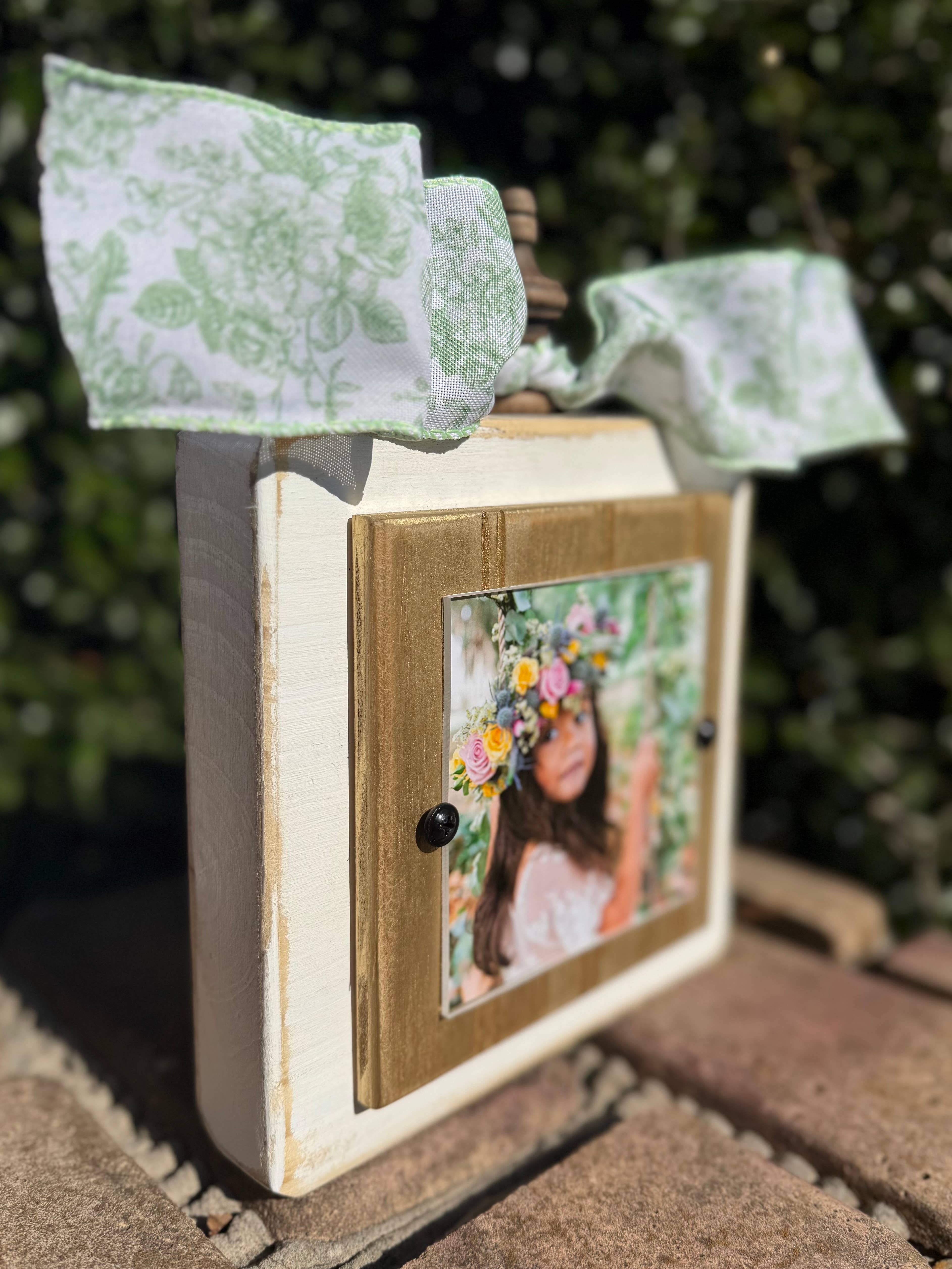 Framesaplenty - Wholesale Picture Frame - Handmade picture frame with chinoiserie ribbon4