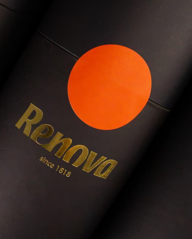 Renova - Wholesale Toilet Paper - Toilet Paper Renova Tubo Gold Red 3 Rolls2