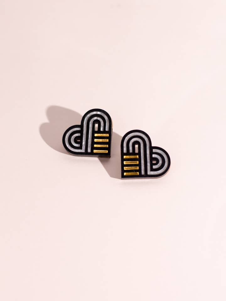 Cher - Acrylic Black Heart Shaped Statement Stud Earrings for wholesale by Moon-Seed