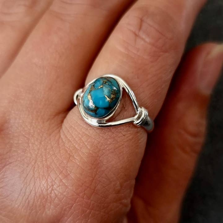 Mistry Gems – Engroshandel Statementring – Lille oval blå kobber turkis ring | Sterlingsølv3