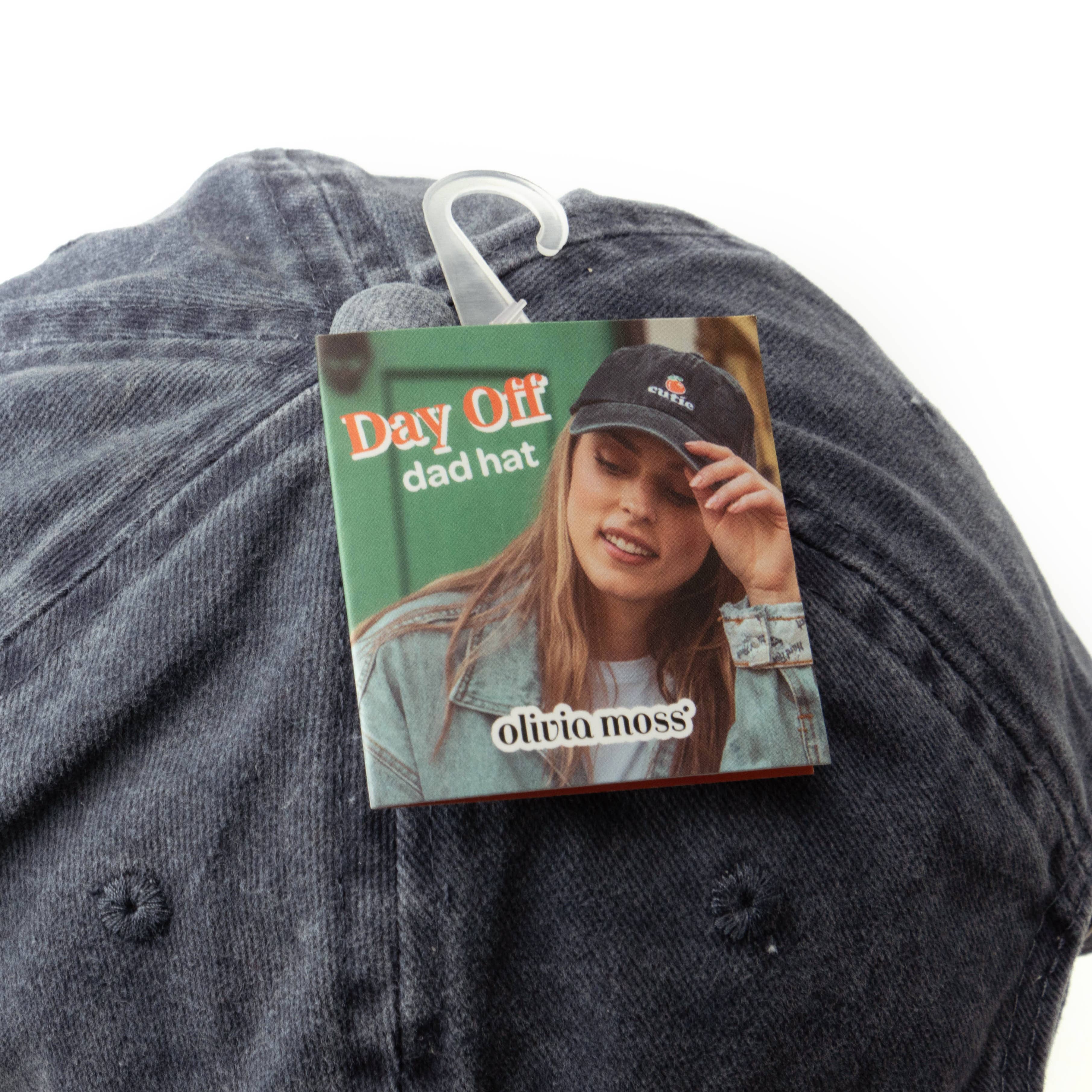 DM Merchandising – Engroshandel Baseballkasket - Dame – Olivia Moss Day Off Broderet Far Hatte Sortiment6