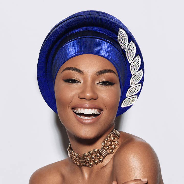 Fascia per capelli a turbante a strati con accento a foglia di marquise in pietra pavimentata per la vendita all'ingrosso da parte di Sensibling Corp.