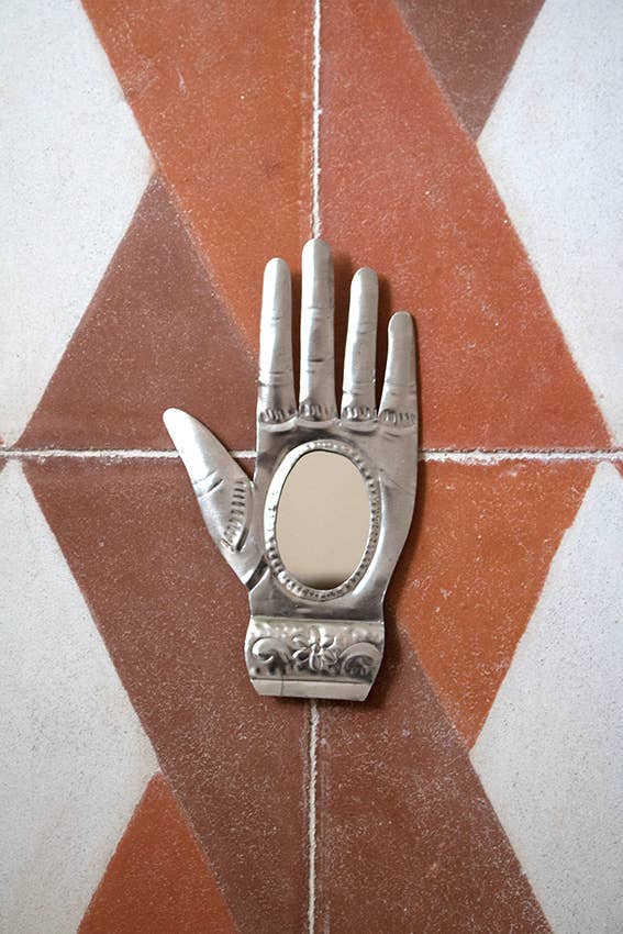 P.I.Project America - Wholesale Ornament Set - Ornement en étain Milagro mexicain à main4