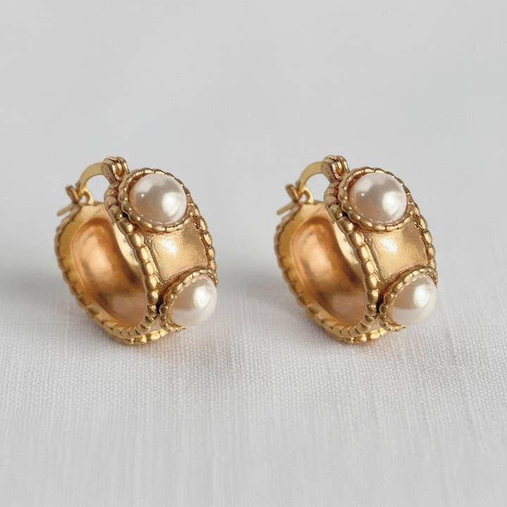 Artisan Retro Pearl Drop Earrings for wholesale by Ellemadera