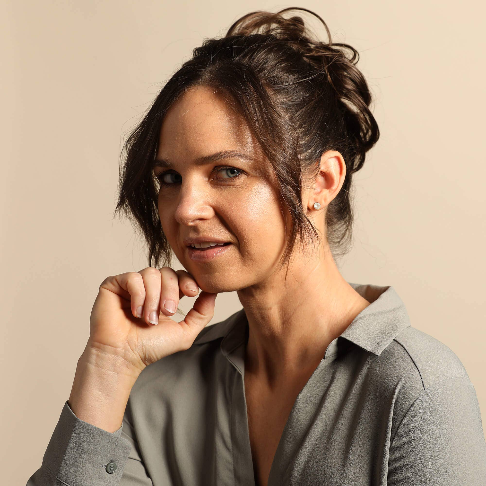 Madison Braids - Wholesale Haarelastiekje - Dames - Madison Braids paardenstaarthouder voor dames met top knoop15