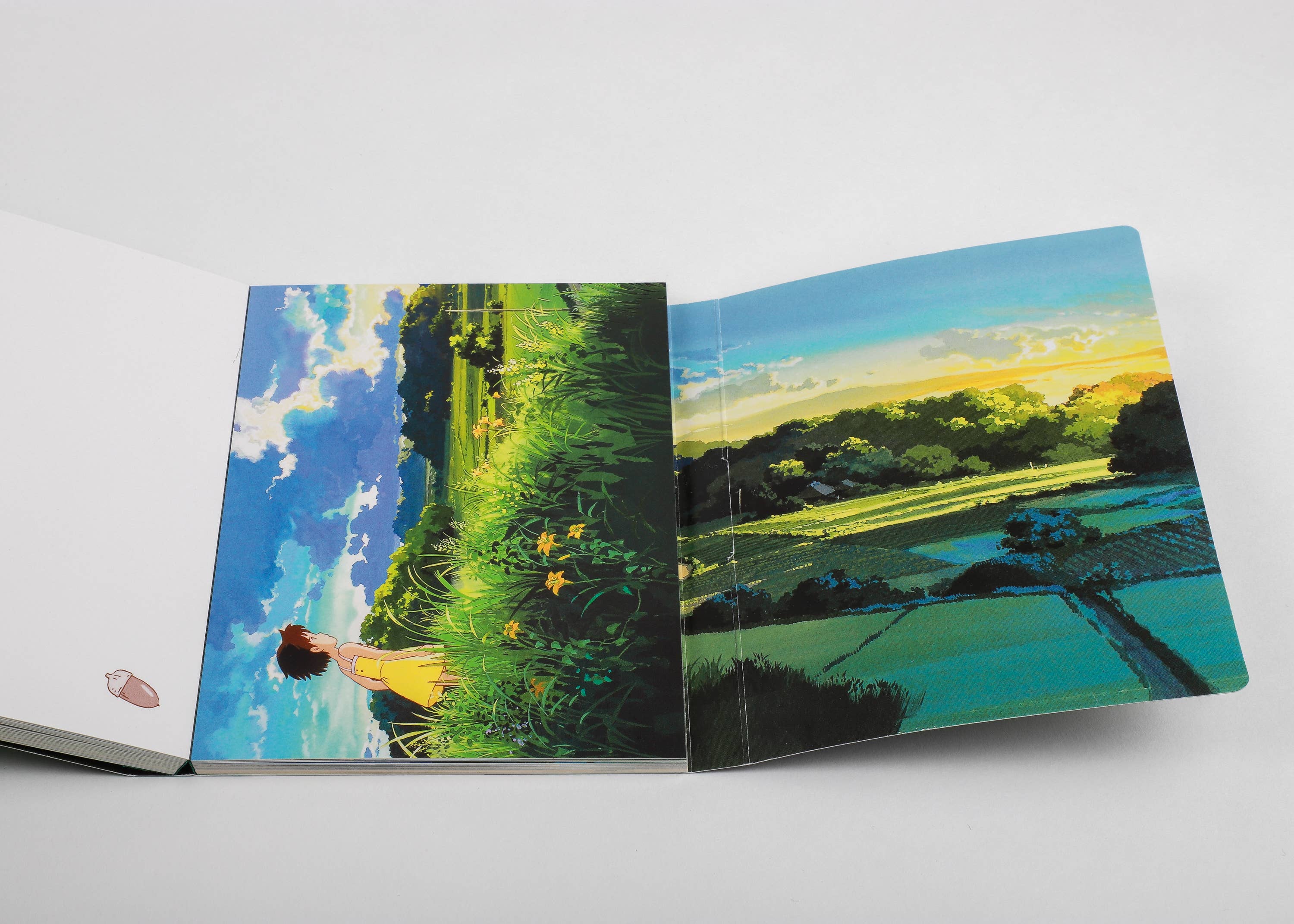 Chronicle Books - Wholesale Postcard Set - Studio Ghibli My Neighbor Totoro: 30 Postcards7