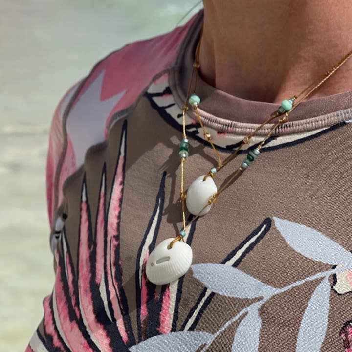 Jo Bird Jewelry - Wholesale Pendant/Charm Necklace - Sanibel Shell Necklace2