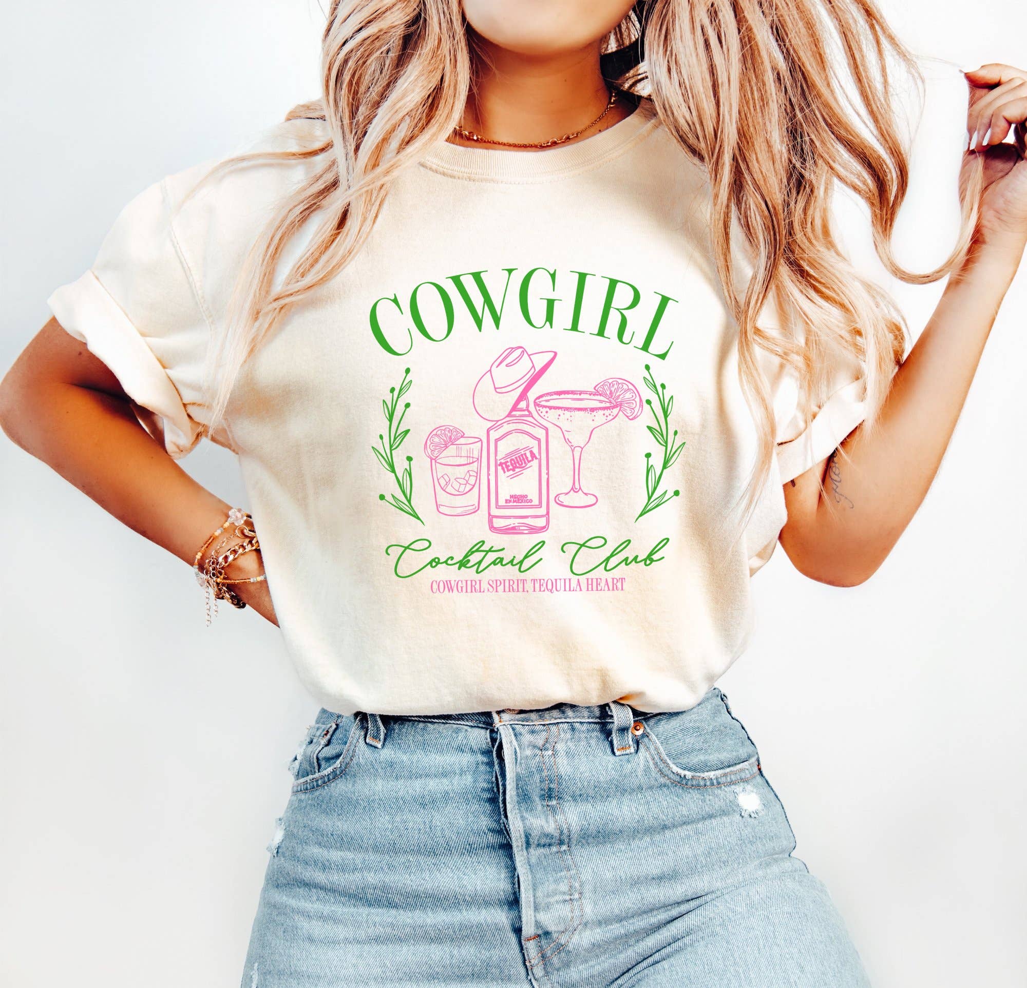 P E T I T R U E - Wholesale Tunic - Women's - Cowgirl Shirt, Cute Western Summer Shirt Cocktail Club Tee1