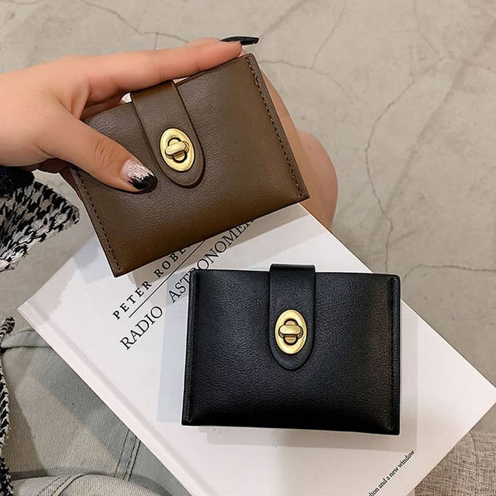 RETRO SIMPLE SHORT WALLET_CWAB2561 and other Purchase Wholesale small wallet. Free Returns & Net 60 Terms on Faire trending on Faire.