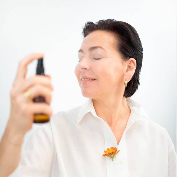 Natura Belaya - Wholesale Facial Toner - Rosa Damascena facial toner with soothing complex and chamomile extract1