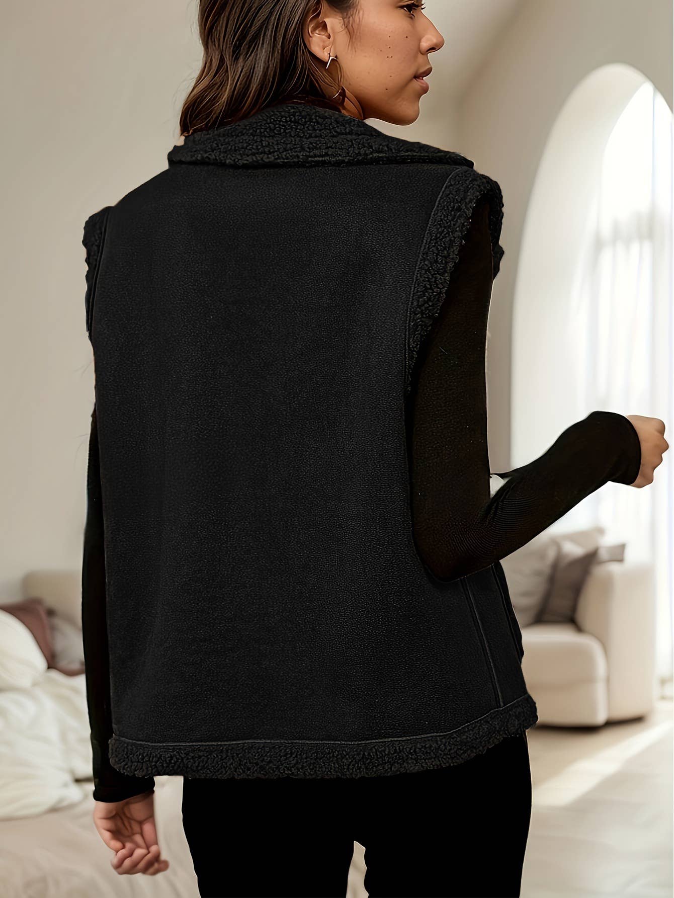 Lily Clothing - Wholesale Outerwear Vest - Women's - Corduroy collar and suede vest jacket7