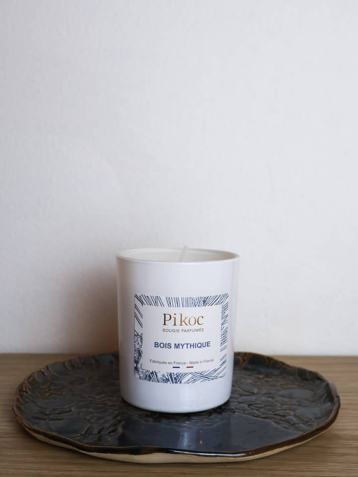 Perfumed Candle Bois Mythique for wholesale by Pikoc