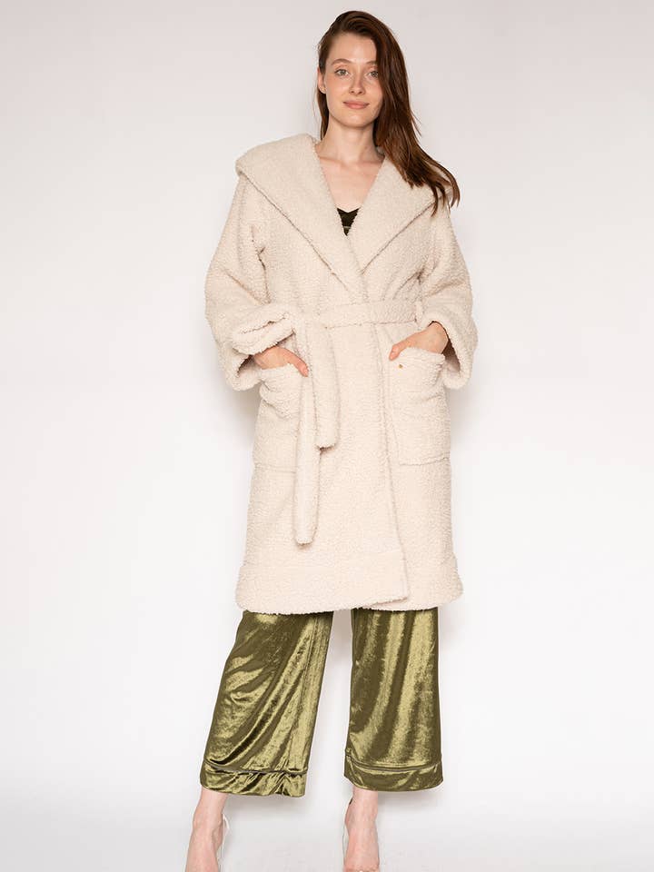 PLUSH SHERPA FLEECE MID LENGTH ROBE WITH HOOD for wholesale by LATTELOVE