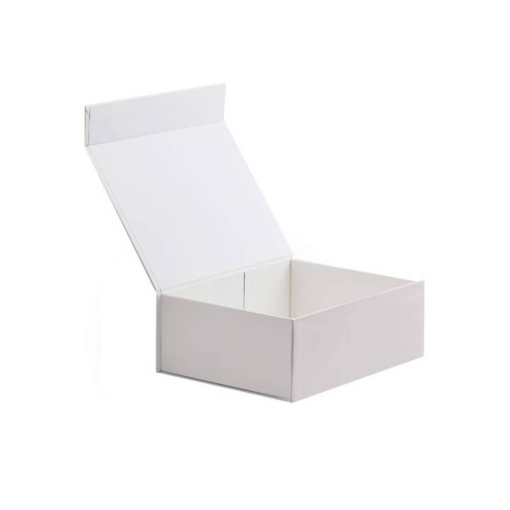 verona home and gift - Wholesale Gift Box - Gift Box with magnetic closure - 3 sizes in Black & White
