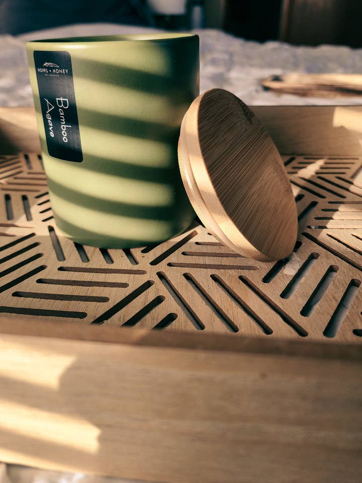 Agave en bambou pour la vente par Hopps and Honey