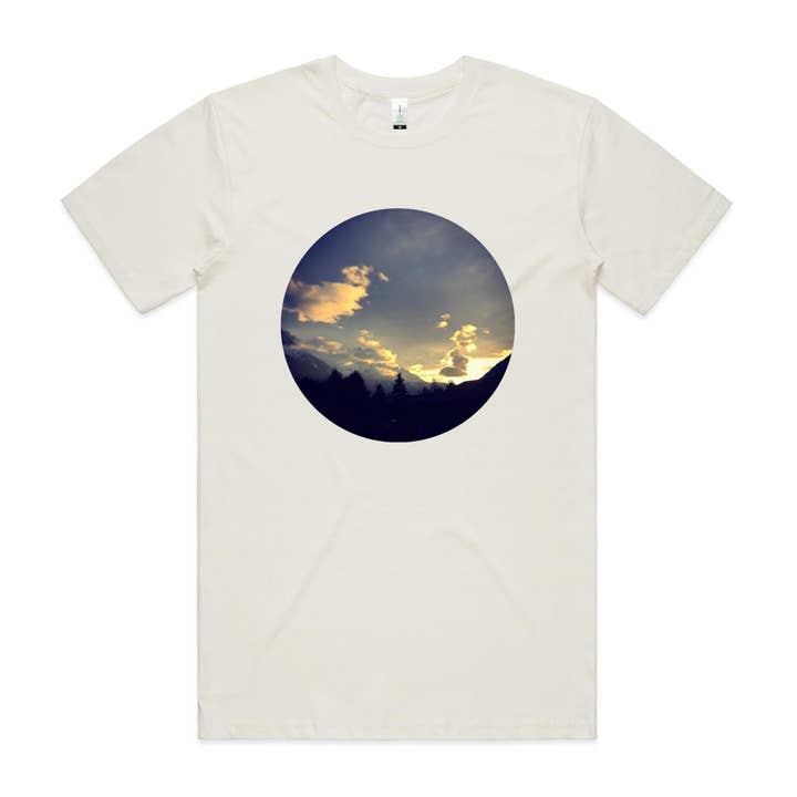High Tees - Wholesale T-Shirt (Graphic) - Unisex - Chamonix Sunset T shirt x5