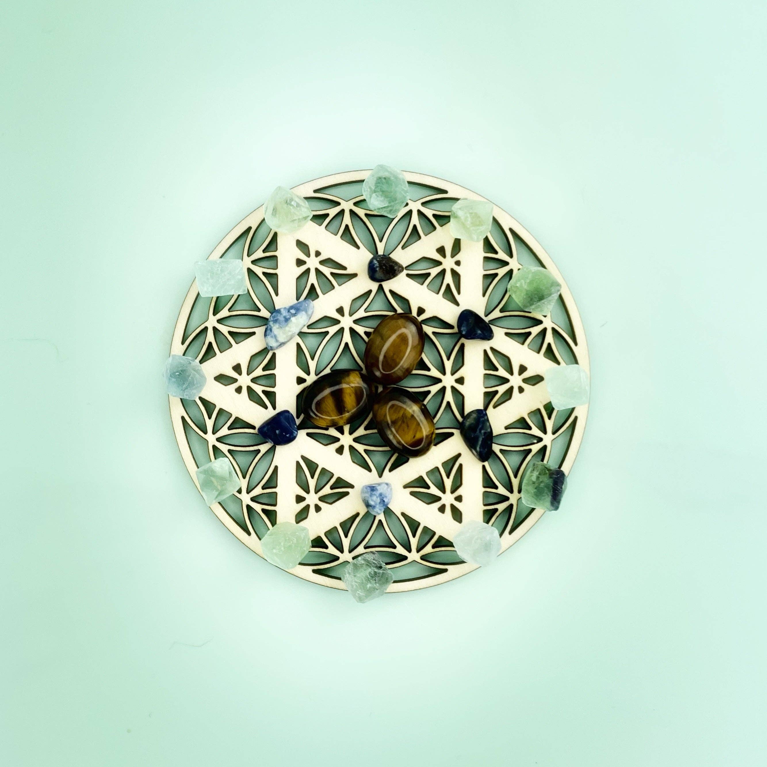 Sow the Magic - Wholesale Spiritual Stone/Crystal - Clarity Merkaba Crystal Grid Board2