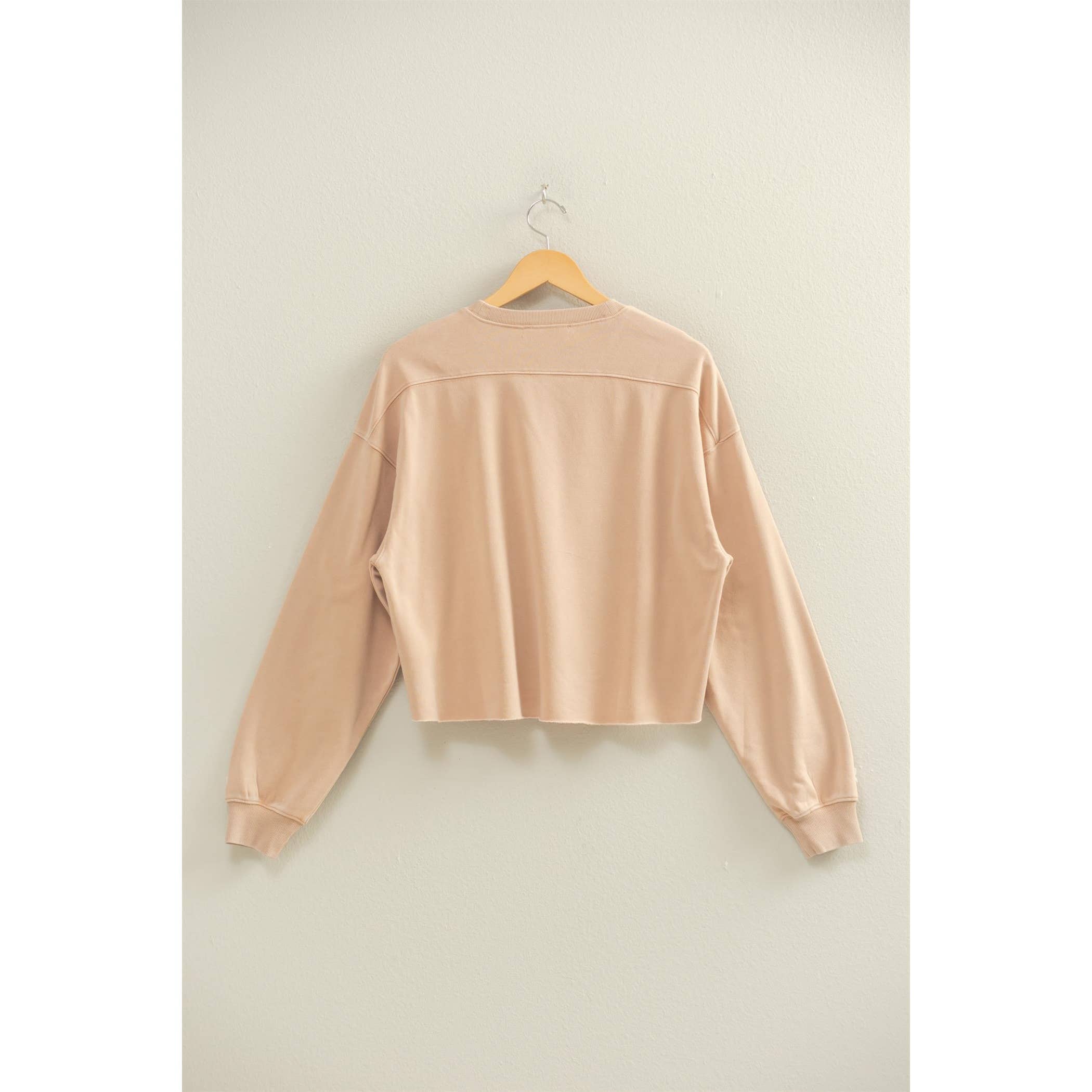 HYFVE - Wholesale Sweatshirt - Women's - Cropped Crewneck Sweatshirt With Oversized Sleeves1