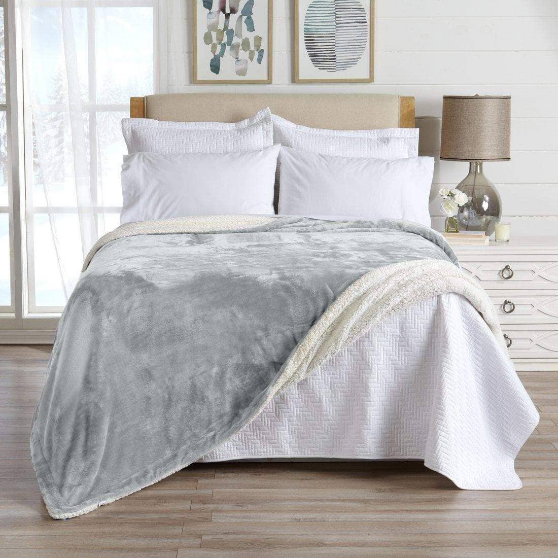 BH Collective - Wholesale Bedding Blanket - Bed Blanket - Velvet Plush & Sherpa Reverse - Kinsley88