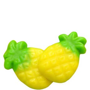Pineapples for wholesale by Swedishcandywholesale.com