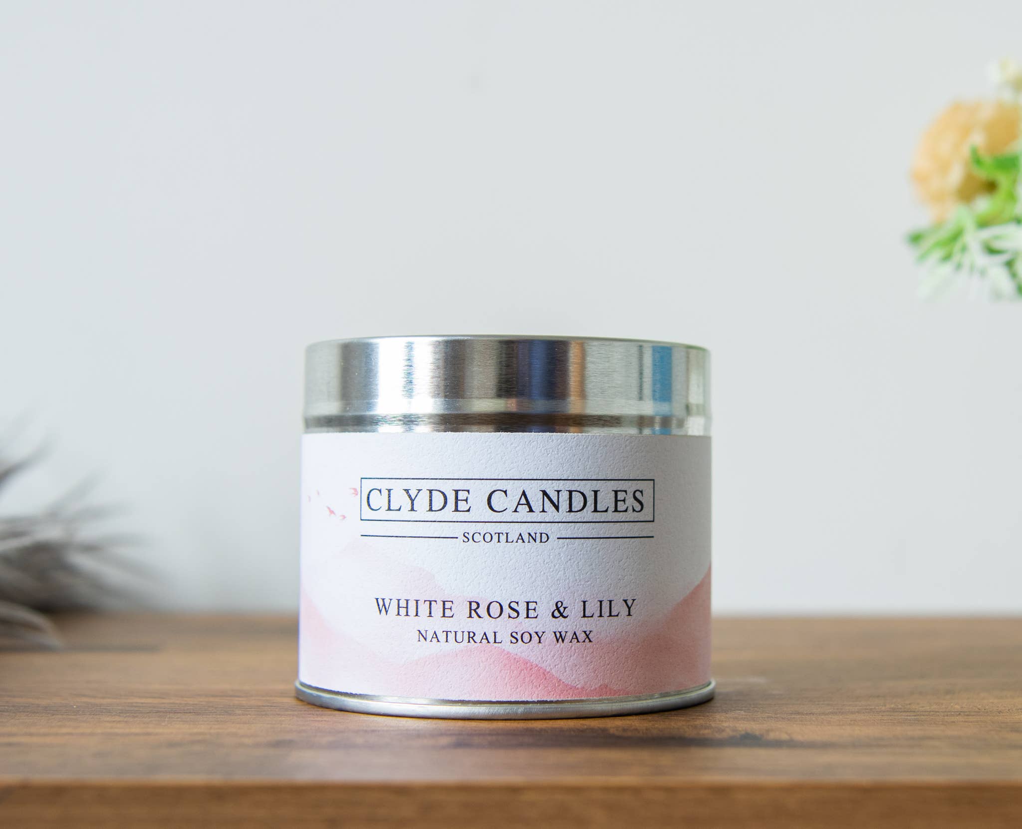 CLYDE CANDLES – wholesale Travel candles – White Rose & Lily Candle Tin