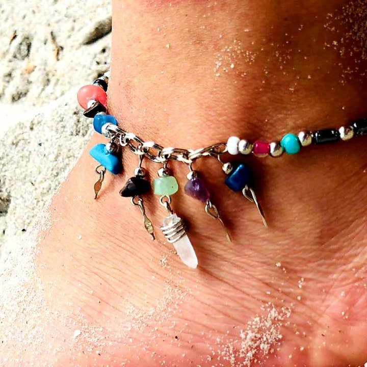 Pichincha - Wholesale Anklet - Crystal Chip Stone Metal Beaded Shakira Anklet3