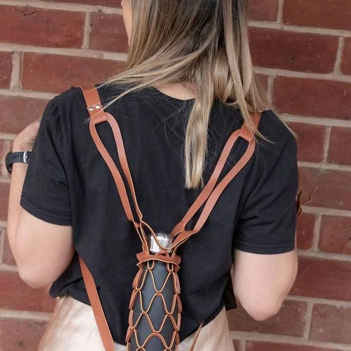 Drink in Style - Wholesale Crossbody bag – Women's - Backpack Cross Body Bottle Bag4