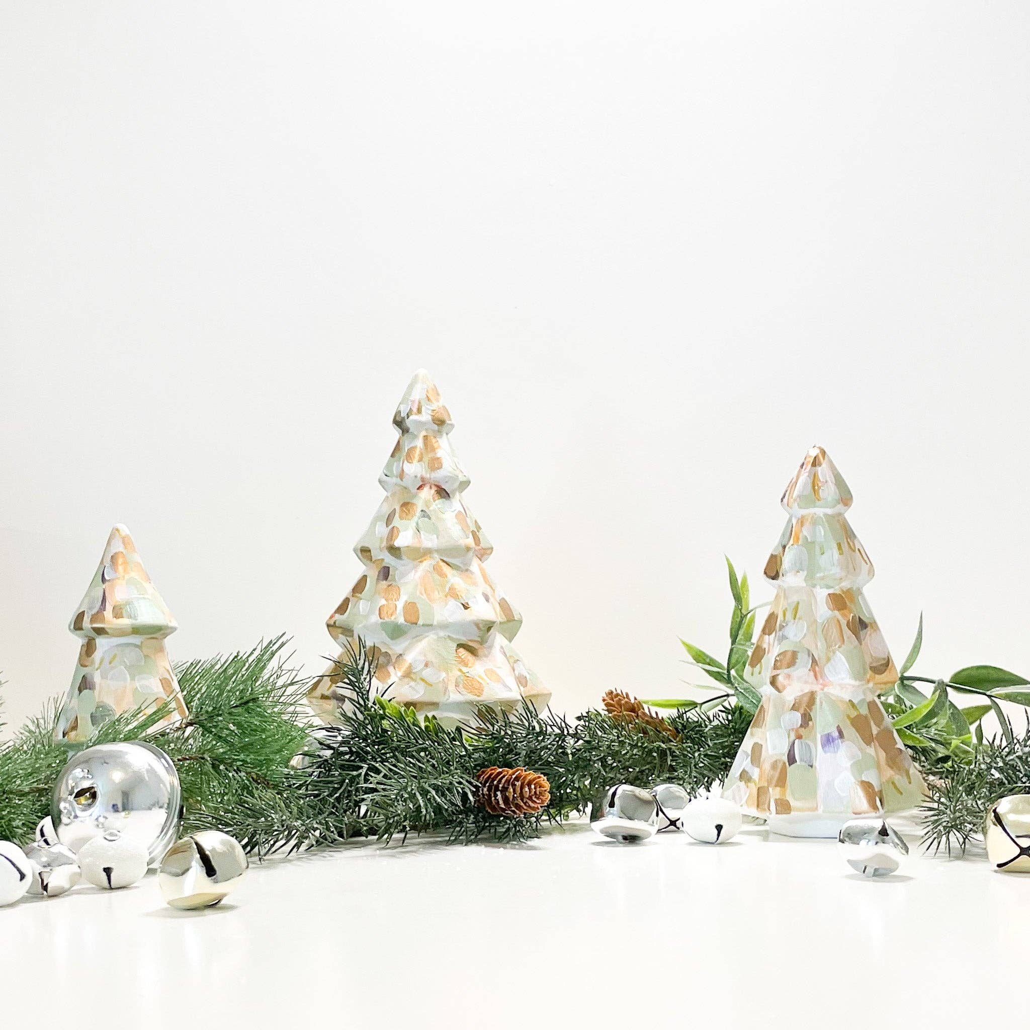 Jessica Reynolds Art - Wholesale Christmas Decoration - Neutral Mini Christmas Tree|Jessica Reynolds Art1