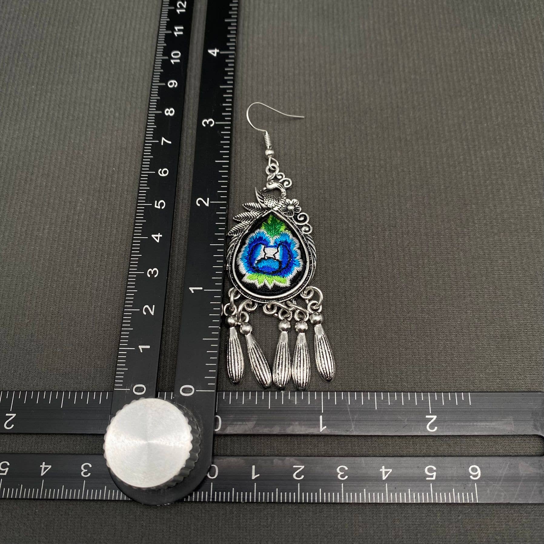 Mio Queena – wholesale Dangle earrings – Multi-style Vintage Woven Flower Pattern Ethnic Style Earrings28