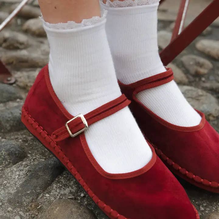 Burgundy CNT 64 OX 030 Bordeaux W6 36-41 for wholesale on Faire5