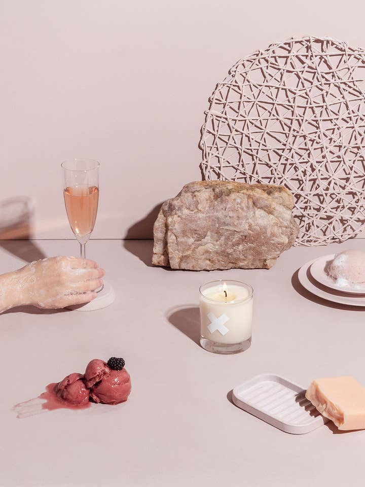 Colección de cócteles | Velas de soja Prosecco rosadas de 11 oz para venta al por mayor de Wax Buffalo Pure Soy Candle Co.