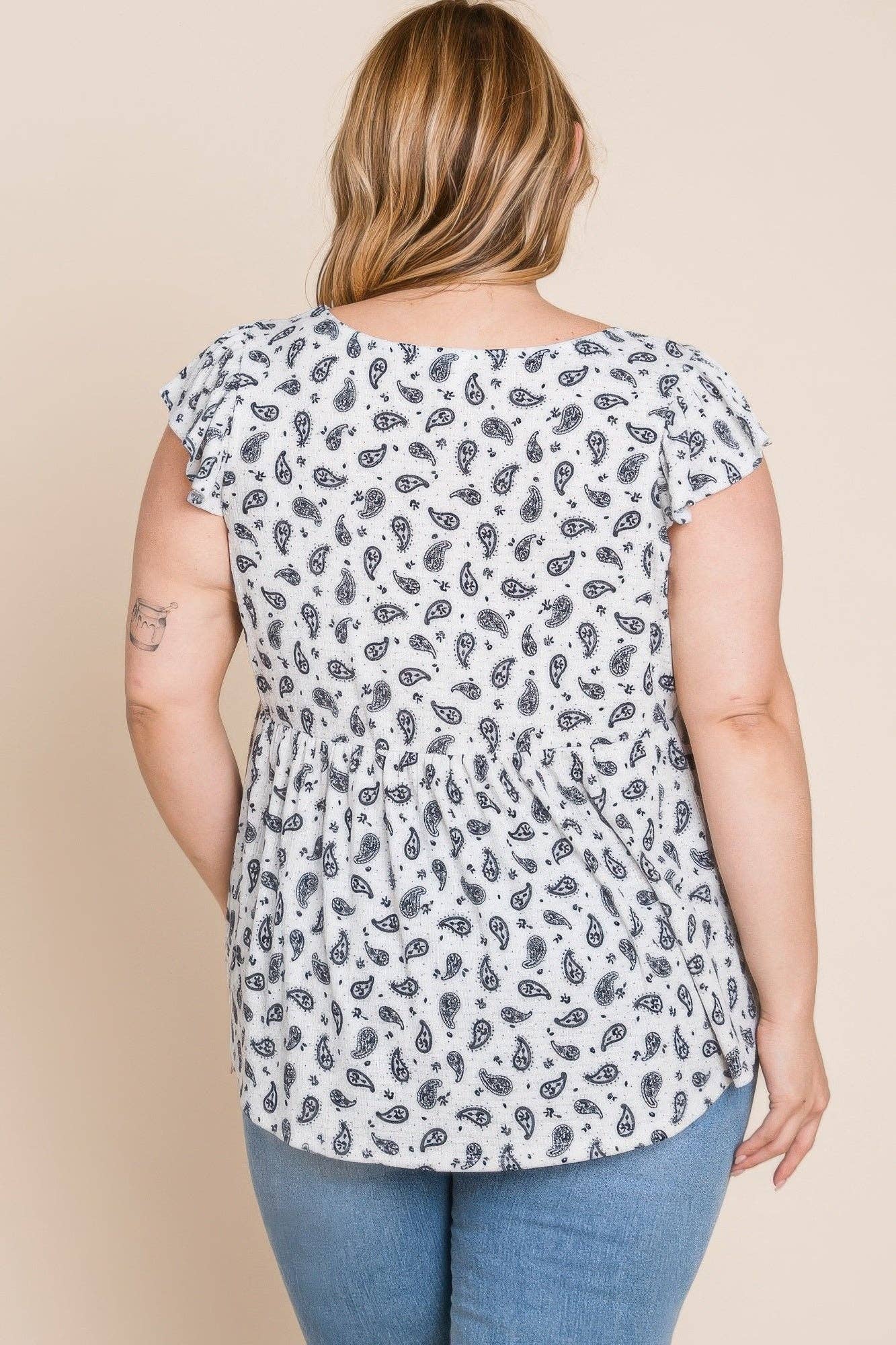 CC Wholesale Clothing - Vendita all'ingrosso Camicetta - Donna - Top Taglie Forti con Maniche a Farfalla Paisley2