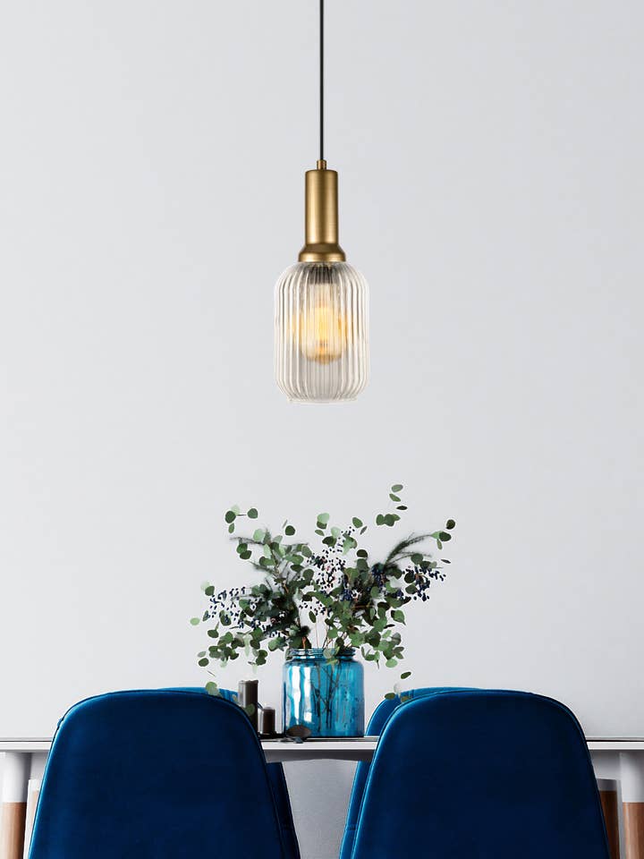 Klar ribbet moderne glaspendellampe, specialfremstillet glaspendellampe, multi-belysning til trappeopgang lang lysekrone for engroshandel hos Eclipse Lighting