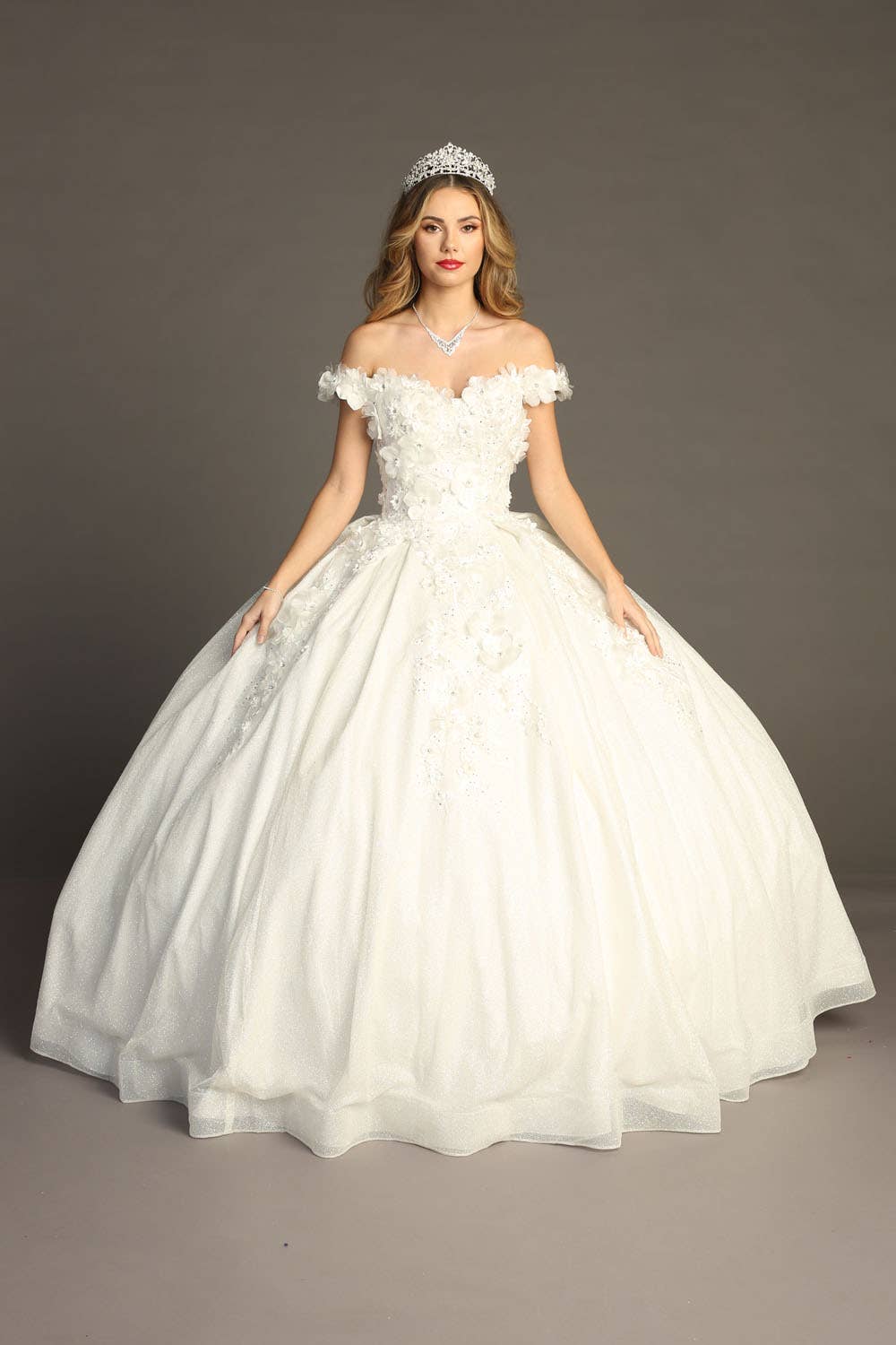 Chicas – wholesale Gown – Women's – Off the Shoulder Quinceanera-wedding Dress CHF301331