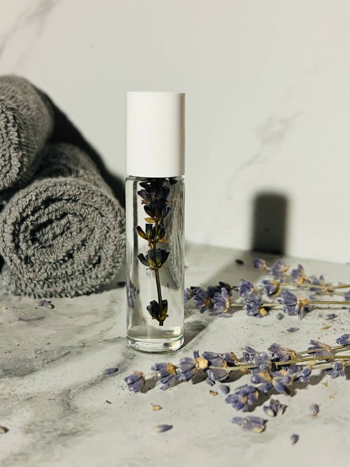 Oli Roll-On alla Lavanda e Cocco per la vendita all'ingrosso da parte di the lavender garden