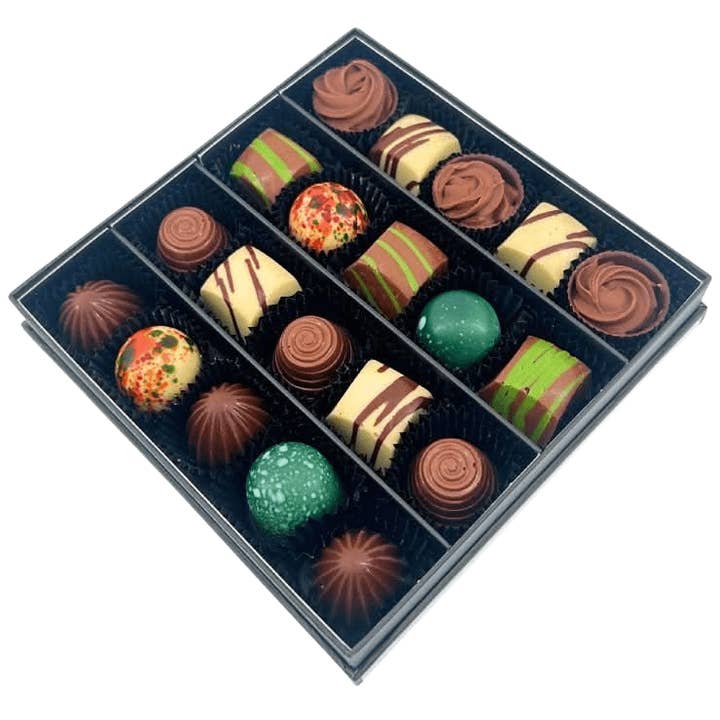 The Belgian Chocolate Makers - Wholesale Chocolate Box - Prestige box of 20 chocolate pralines1