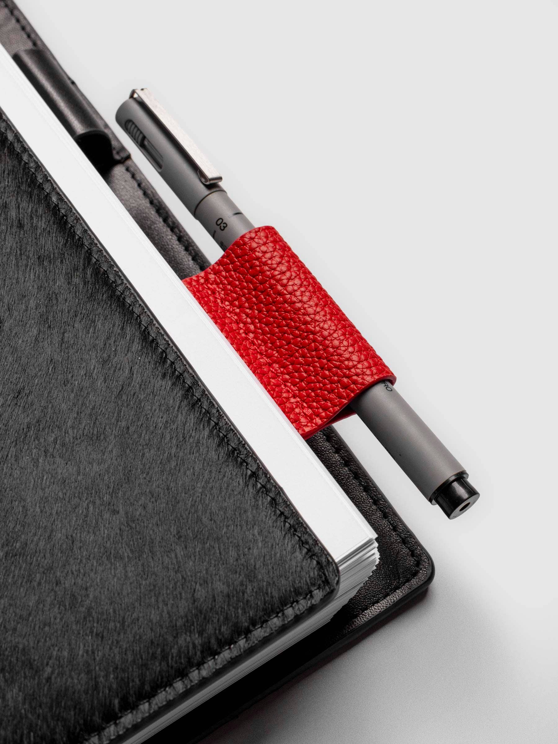 Cloth & Paper - Wholesale Bookmark - Magnetic Bookmark | Pen Holder6