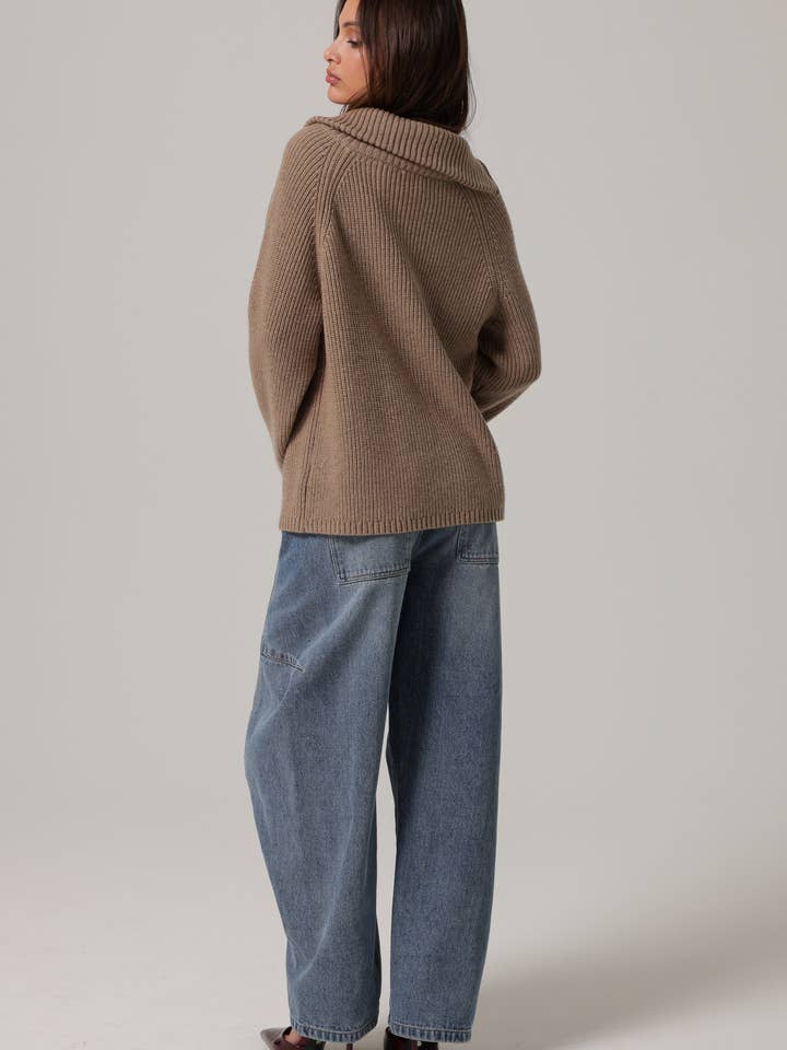 VALNØD BASSETT LYNLÅS SWEATERE for engroshandel på Faire2