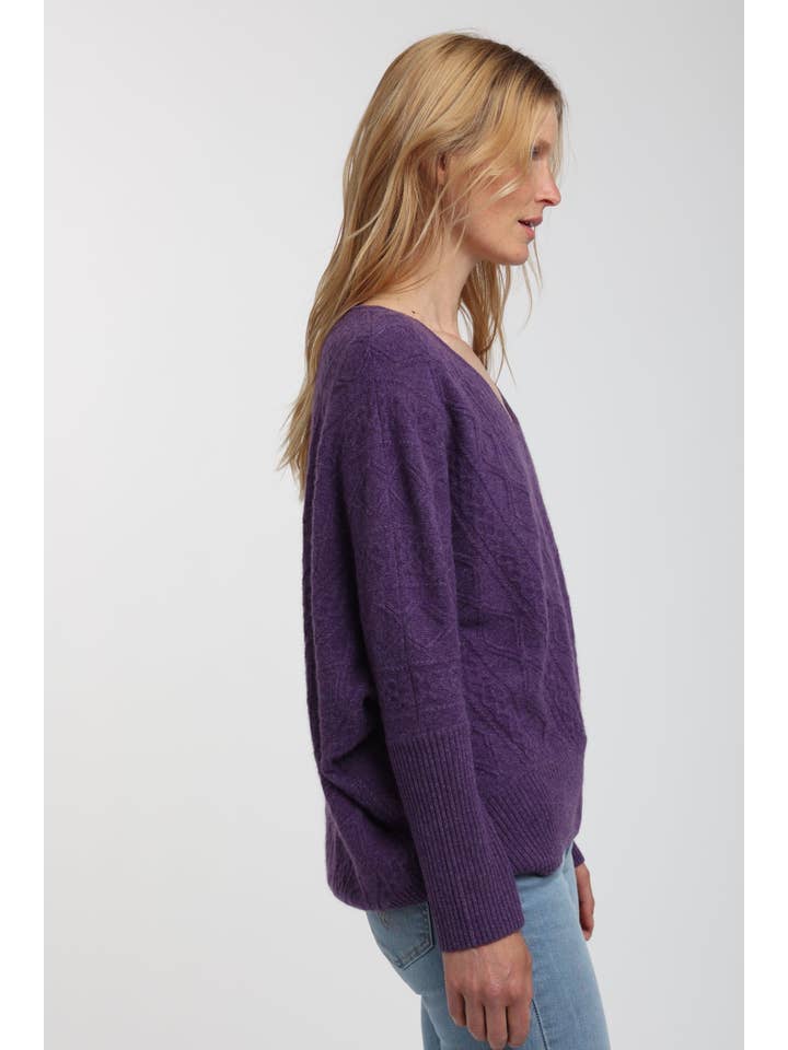 QUINN - Wholesale Knit Sweater - Women's - Cashmere Kendall Oversized Sweater2
