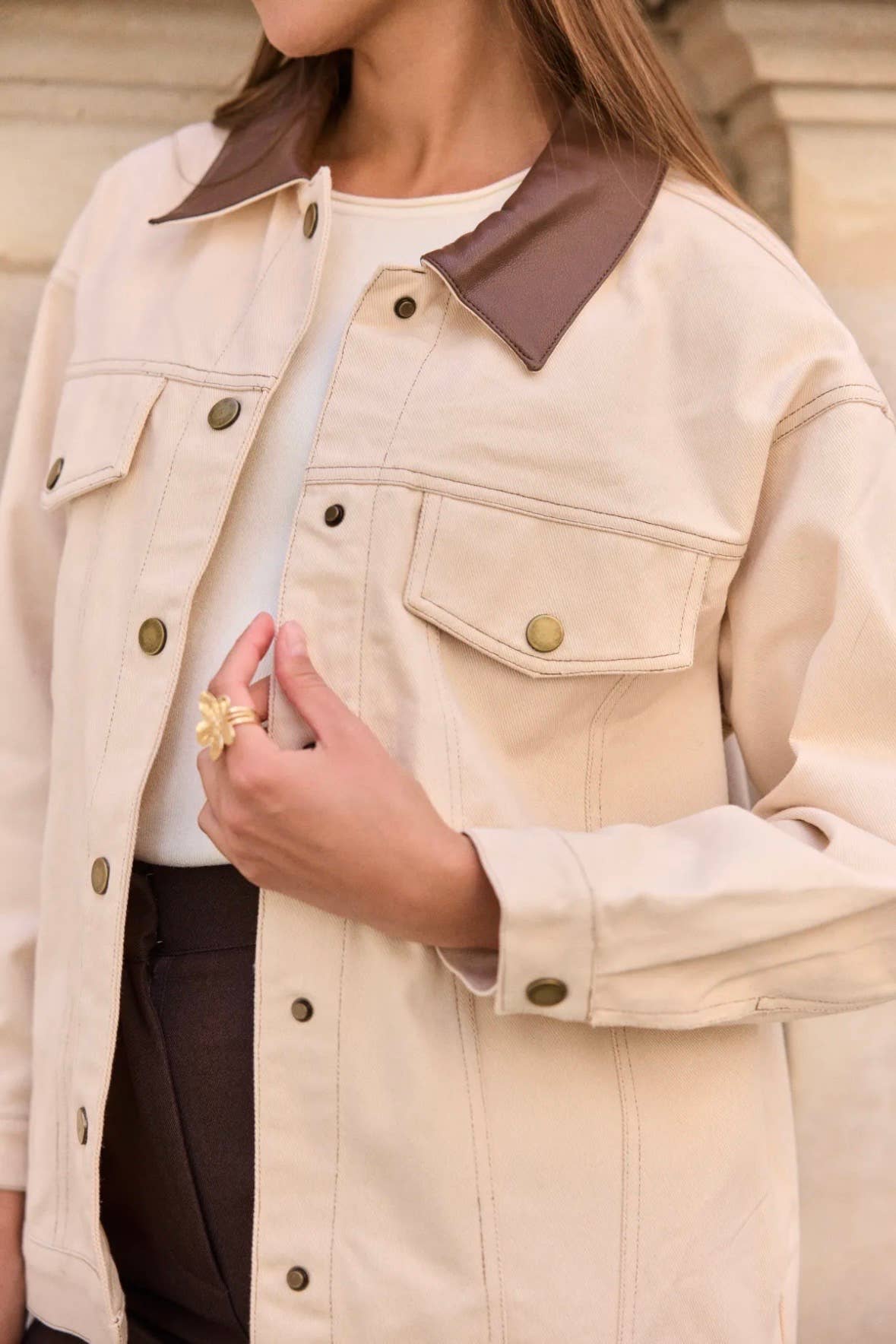 Frime - Wholesale Denim Jacket - Women's - Denim jacket with leather collar - 56746