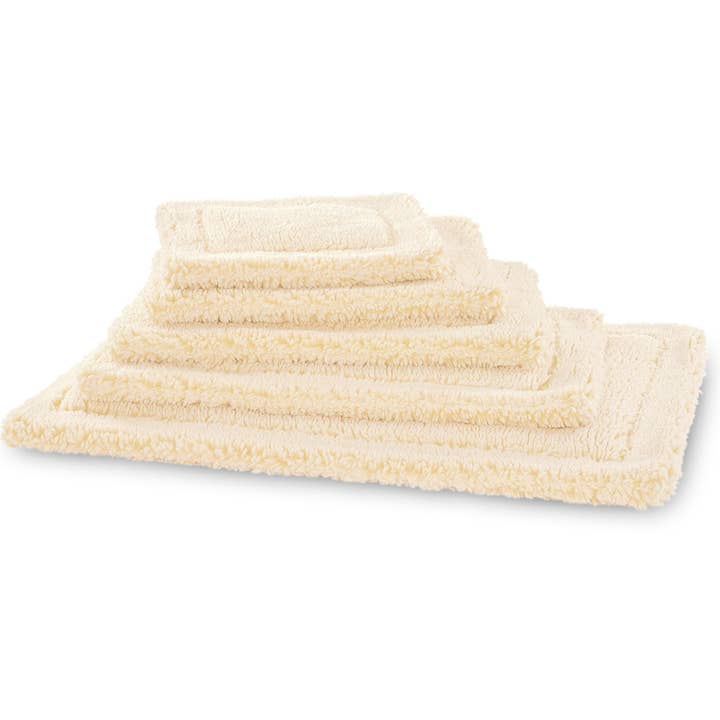 HuggleGroup - Wholesale Pet Bed - Cat/Dog - HuggleFleece® Mat/Bed perfect for both Cats & Dogs