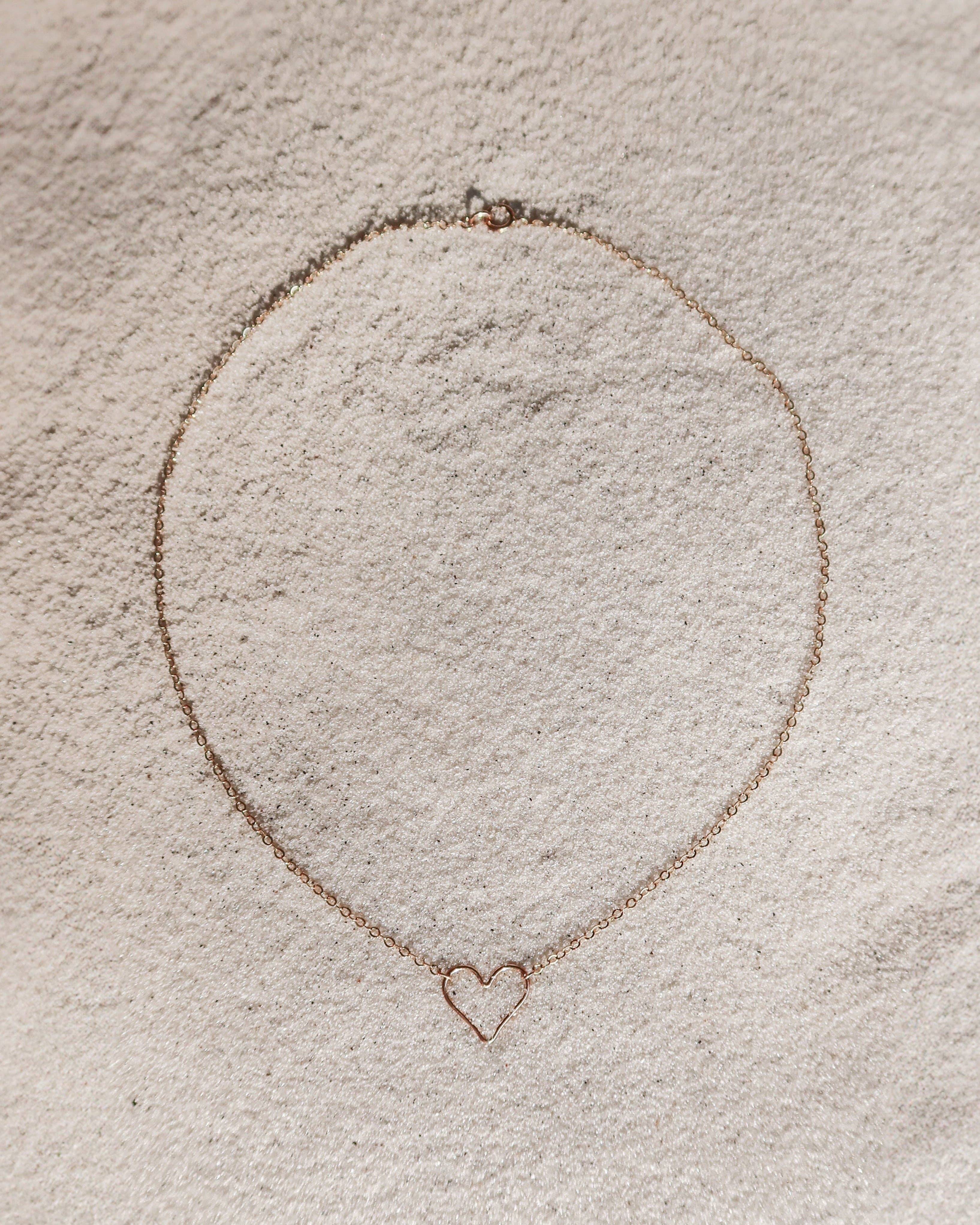 Essenshell - Wholesale Pendant/Charm Necklace - Wave Necklace1