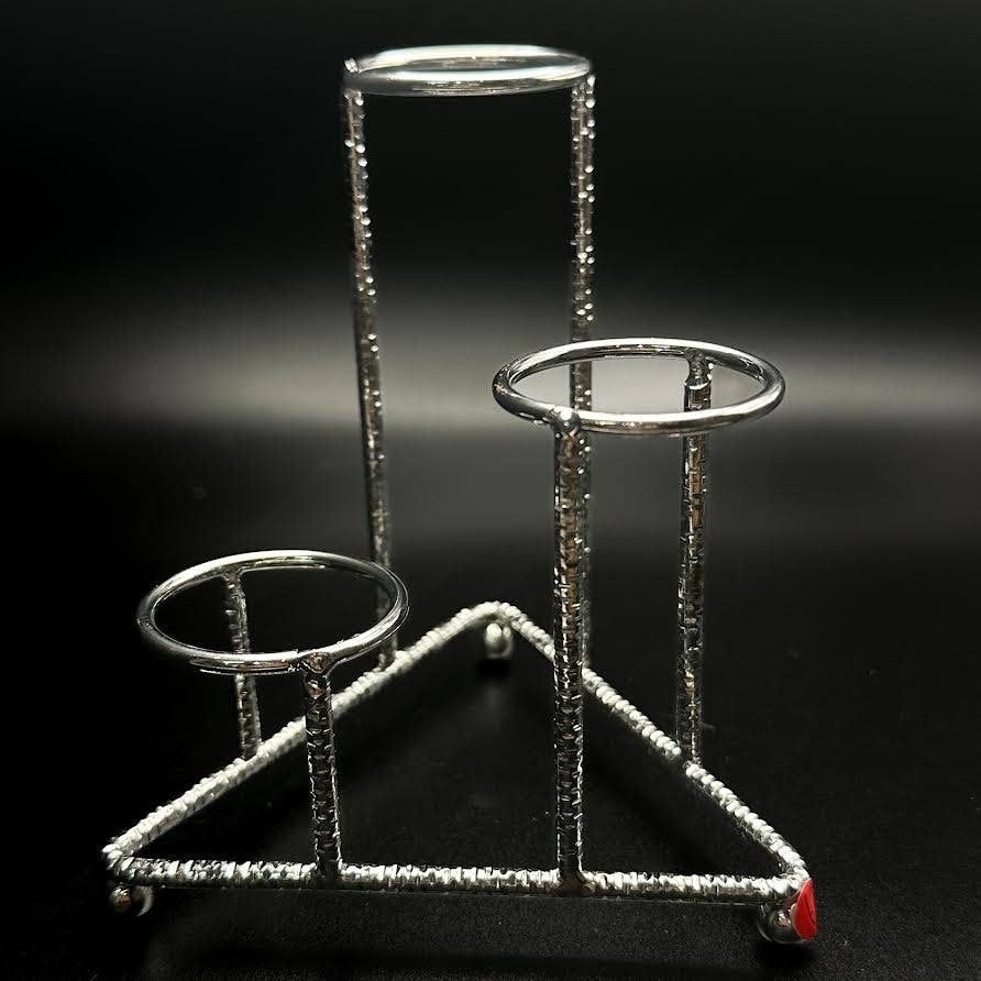 The Crystal Tabby - Wholesale Decorative Tabletop Object - Three Tiered Stand in Silver1