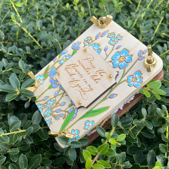 Holly Hills Lane - Wholesale DIY Craft Kit - Hand Painted State Flower Pocket-Size Flower Press8