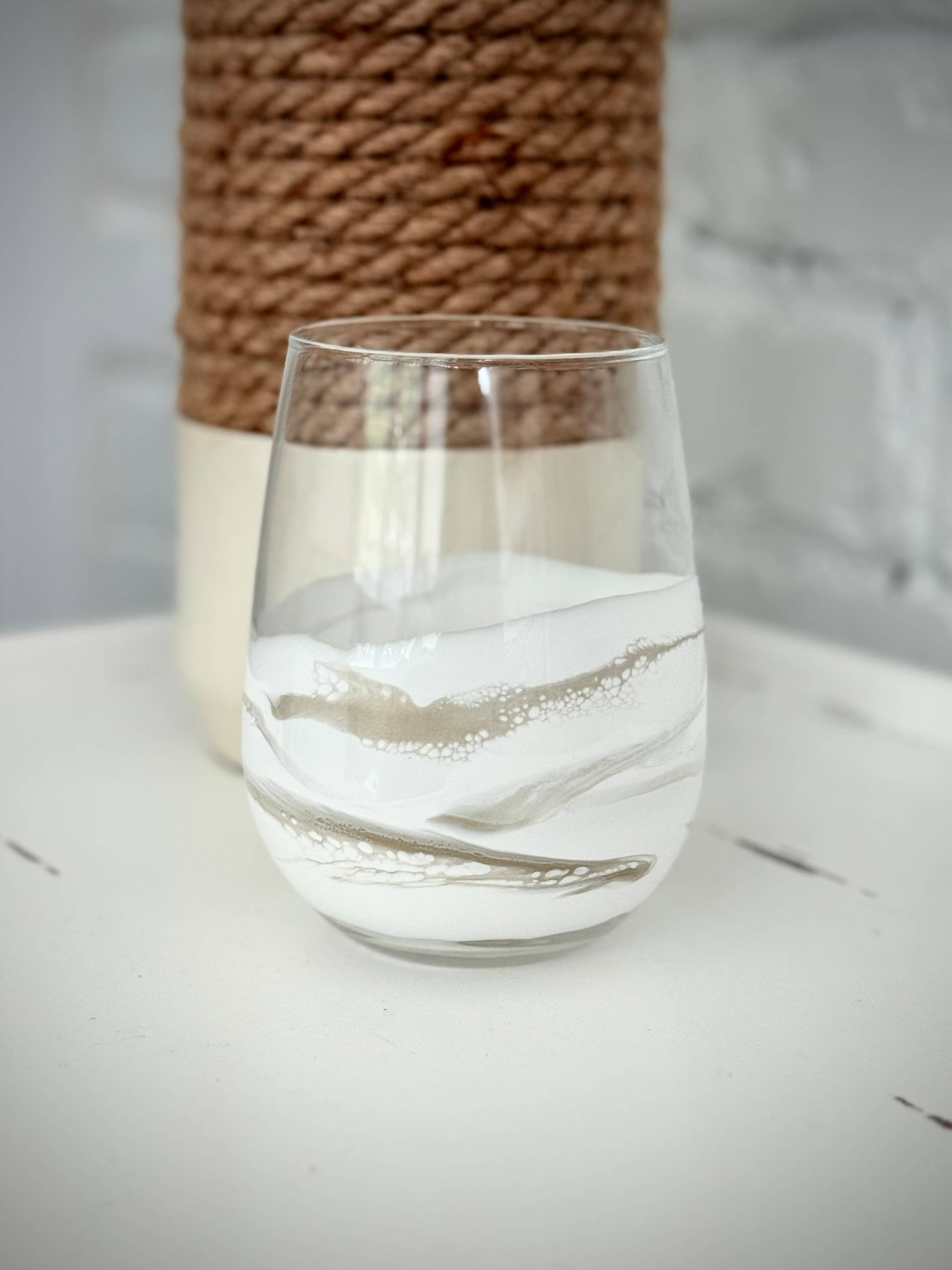 Artful Nests - Wholesale Wine Glass - Stemless Wine Glass with White and Gold Resin 3