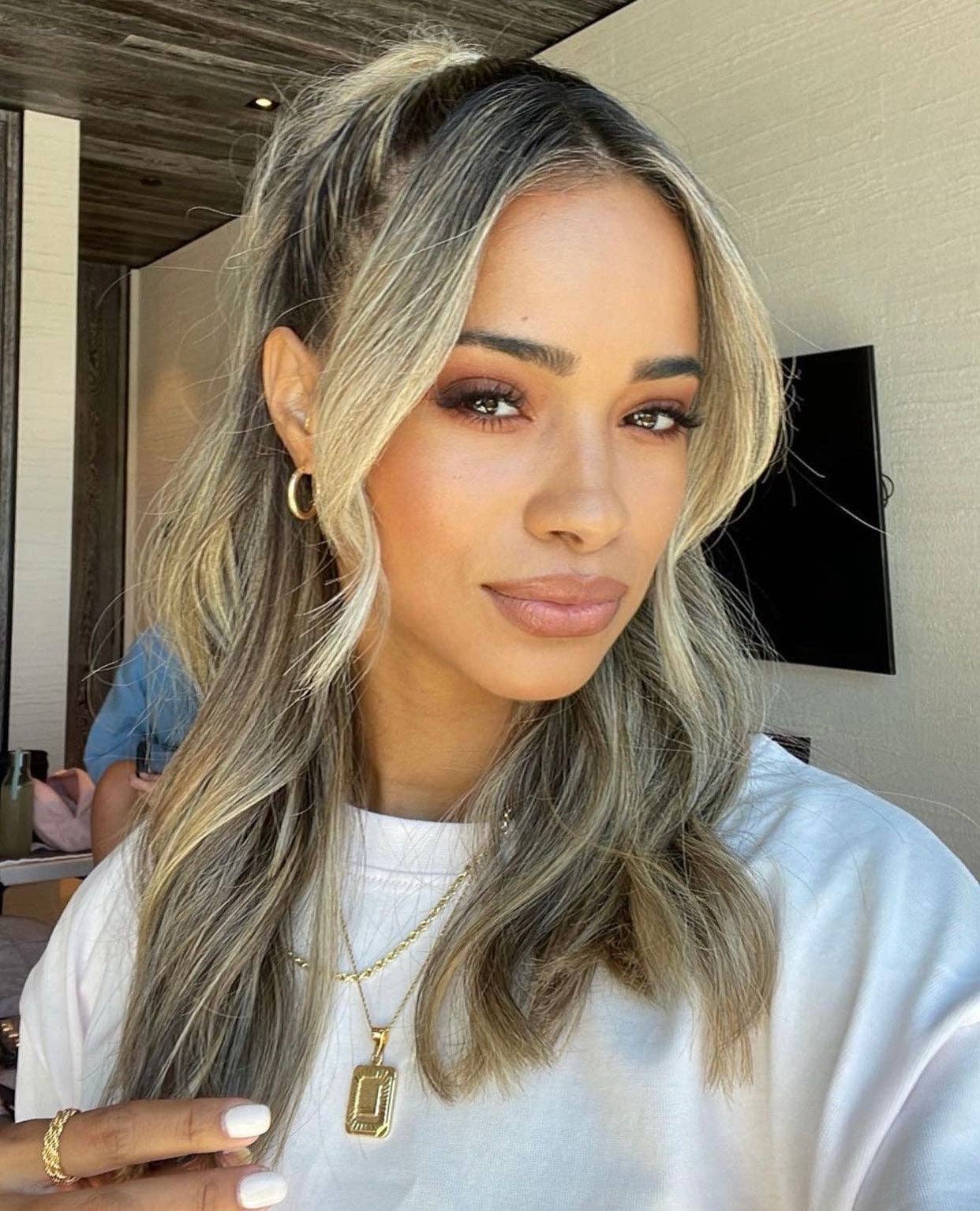 Kismet Showroom - Venta al por mayor Collares con colgantes/abalorios - Collar Inicial Miel39