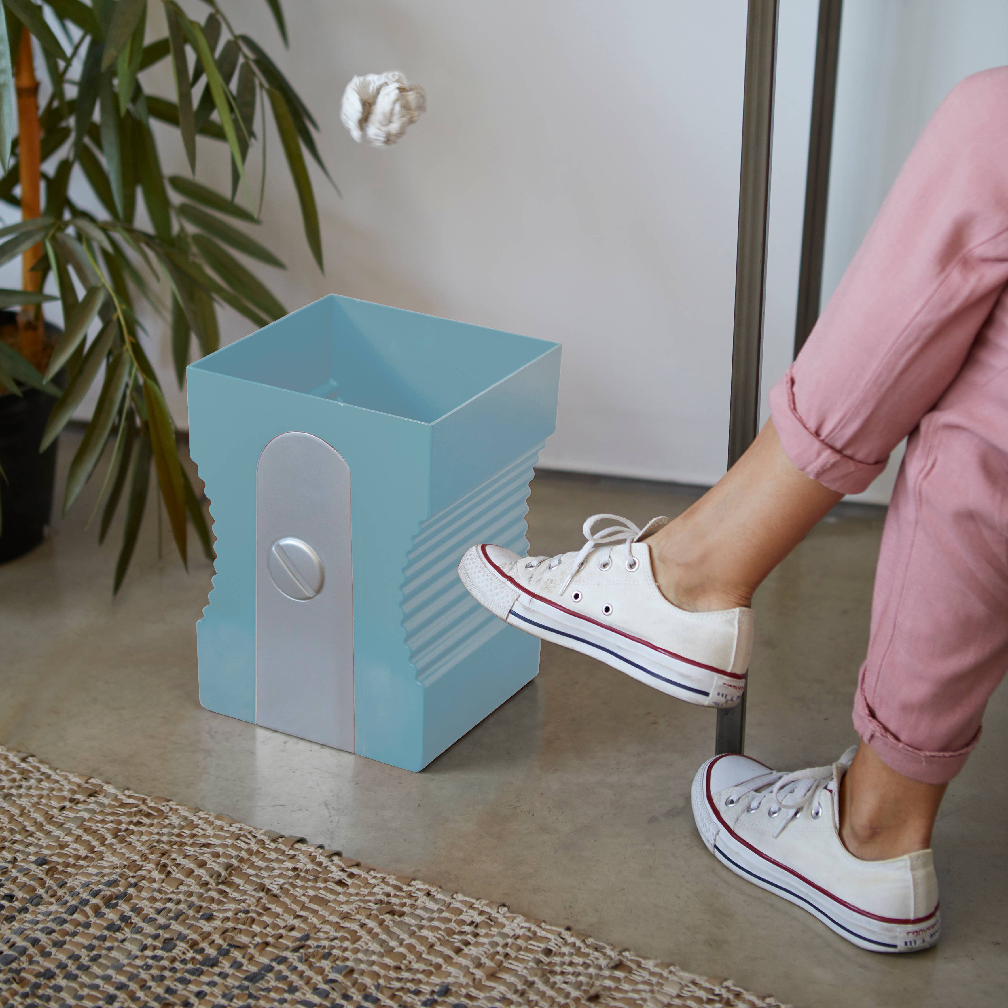 Balvi – Großhandel Mülleimer/Papierkorb – Balvi Mülleimer in Form eines Anspitzers, türkis, Kunststoff2