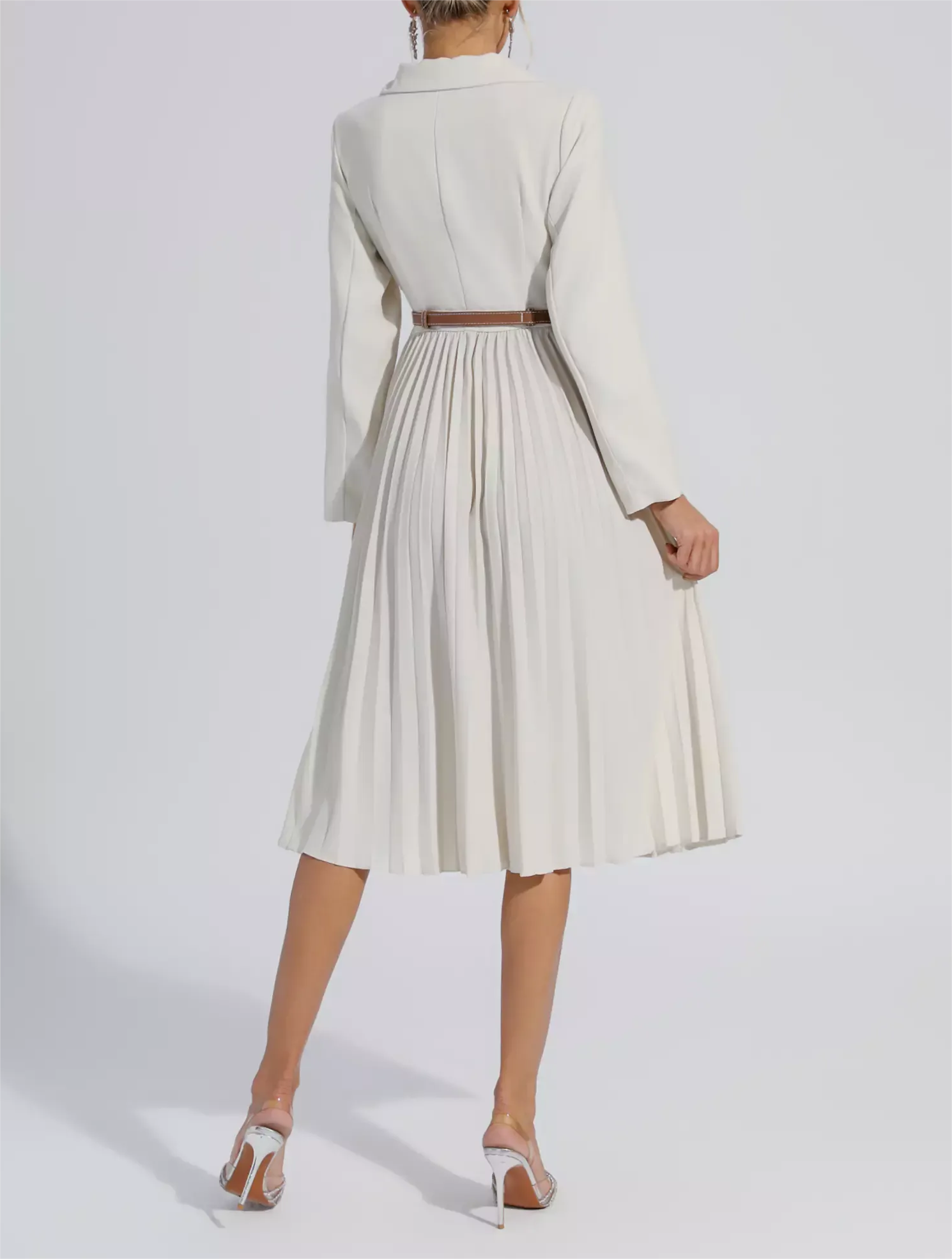 Productseeker - Wholesale Jurk - Dames - Dames blazerjurk met geplooide rok en leren riem13