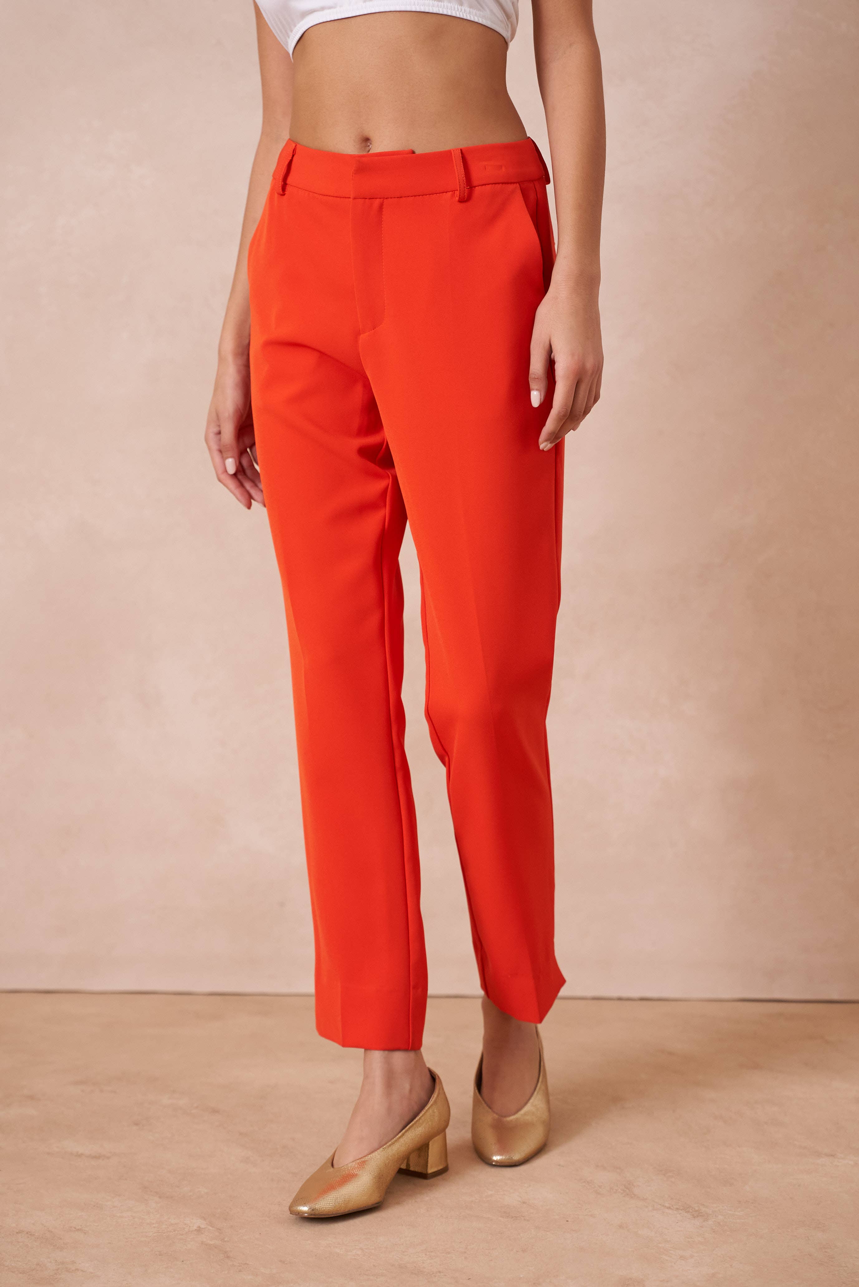 Attentif Paris – wholesale Pants – Women's – [Timeless] High-waisted cigarette pants86