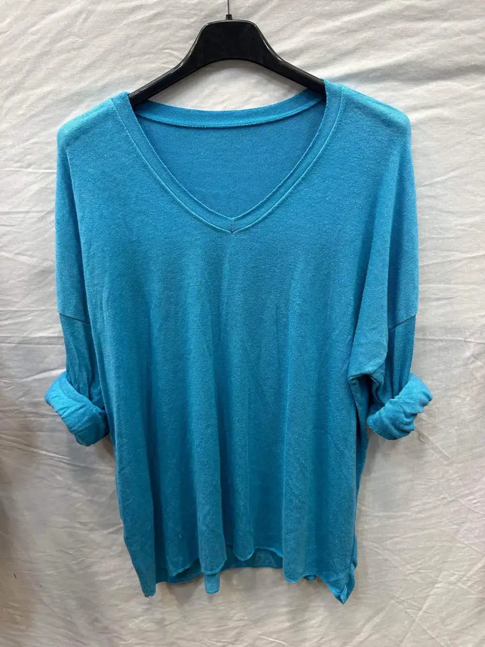 Mimi & Gogo – wholesale Pullovertröja - Dam – Grundläggande V-ringad topp @6337_PulVVFente10